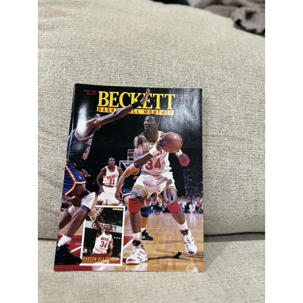 Beckett‎ Basketball Monthly #51 . Hakeem Olajuwon vs. Patrick Ewing